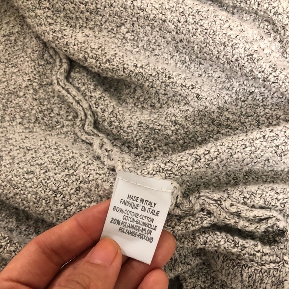 SOLD Brandy Melville knit cardigan - Picture 3 of 4